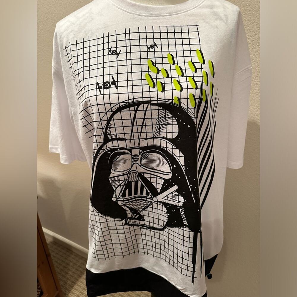 NWT Disney Parks Star Wars Land Darth Vader Graphic Tee S L XL - Picture 2 of 5